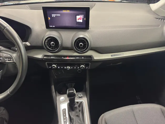 AUDI Q2 35 TDI quattro S-tronic