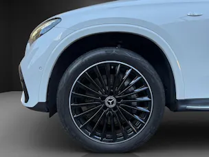 MERCEDES-BENZ GLC 300 e 4Matic 9G-Tronic