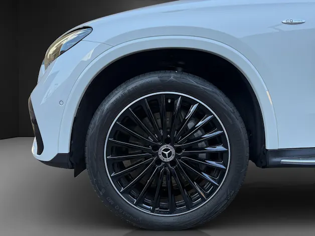 MERCEDES-BENZ GLC 300 e 4Matic 9G-Tronic