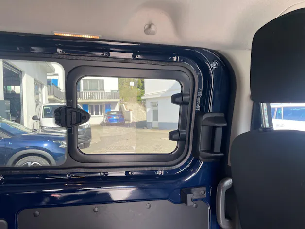 FORD Transit Custom 320 L1H1 Trend A