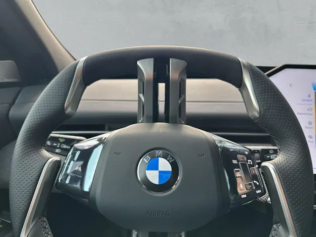 BMW iX3 50 xDrive M Sport
