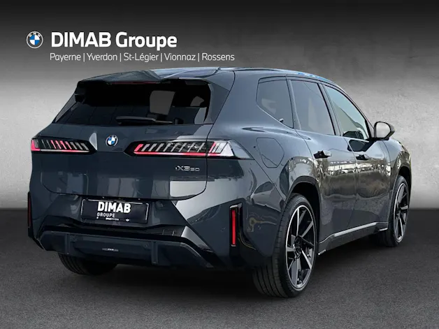 BMW iX3 50 xDrive M Sport