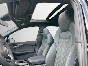 AUDI SQ7 TFSI quattro tiptronic