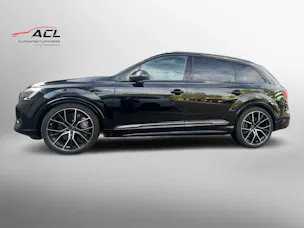 AUDI SQ7 TFSI quattro tiptronic
