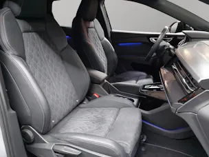 AUDI Q4 e-tron 45 quattro