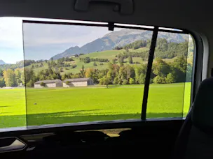 VW Touran 2.0 TDI BlueMotion Technology Highline DSG *CH-Fahrzeug mit Anhängerkupplung*