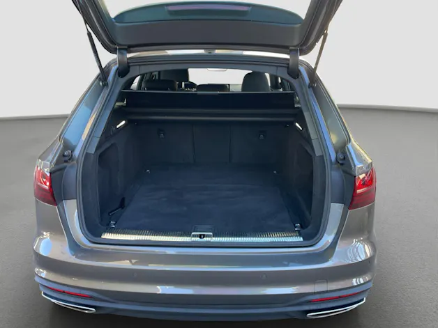 AUDI A4 Avant 40 TDI Attraction quattro S-tronic