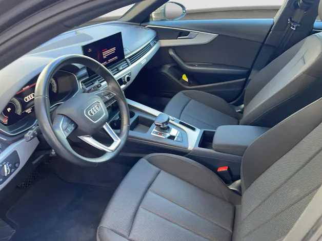 AUDI A4 Avant 40 TDI Attraction quattro S-tronic