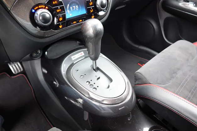 NISSAN Juke 1.6 DIG-T Nismo RS 4x4 "* CH Auto * Sièges Recaro * Black Edition * Interieur Alcantara * Tempomat *"