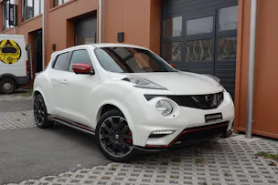 NISSAN Juke 1.6 DIG-T Nismo RS 4x4 "* CH Auto * Sièges Recaro * Black Edition * Interieur Alcantara * Tempomat *"