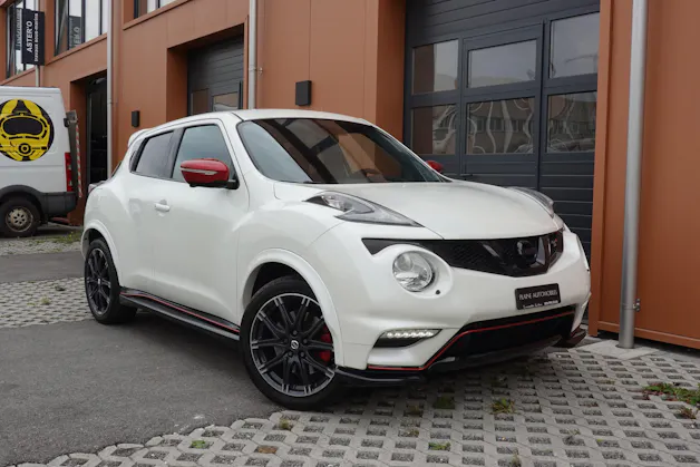 NISSAN Juke 1.6 DIG-T Nismo RS 4x4 "* CH Auto * Sièges Recaro * Black Edition * Interieur Alcantara * Tempomat *"