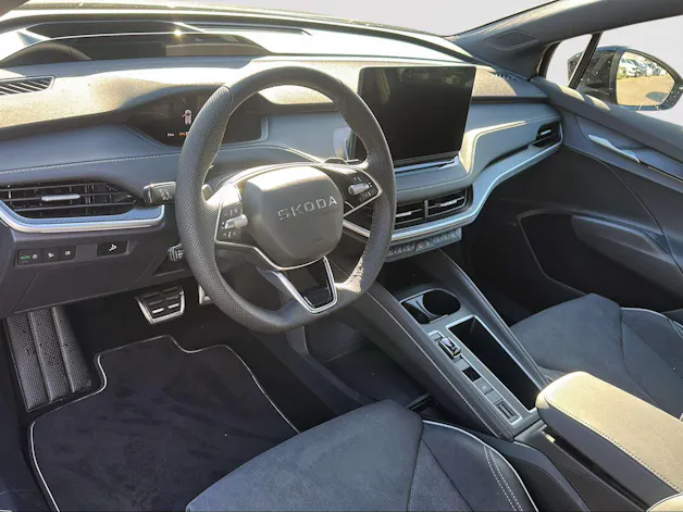 SKODA Elroq 85x Sportline 4x4