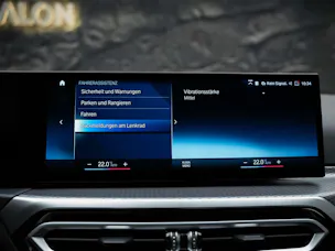 BMW 320i xDrive Steptronic M Sport Pro *Facelift*20" Felgen*Abstandsregler*Head-Up*