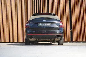 SKODA OCTAVIA COMBI 2.0 TSI RS FINAL EDITION BLACK DSG l 290 PS