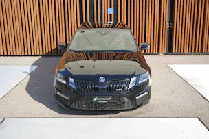 SKODA OCTAVIA COMBI 2.0 TSI RS FINAL EDITION BLACK DSG l 290 PS