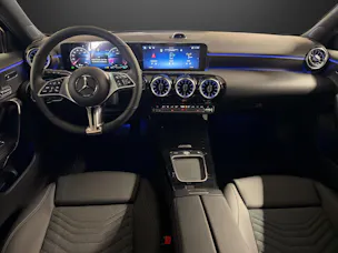 MERCEDES-BENZ A 200 Kompaktlimousine Night Star