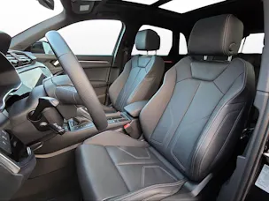 AUDI Q3 35 TFSI S line Attraction S-tronic