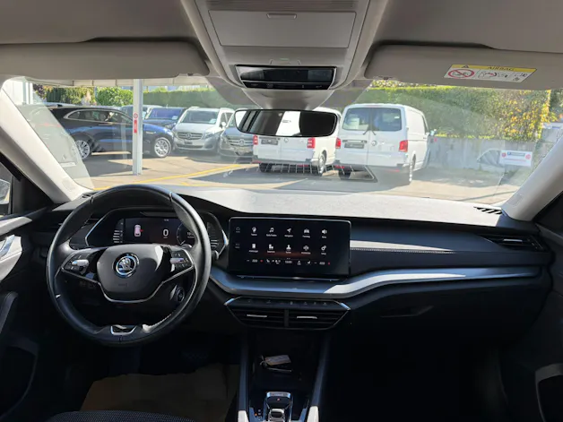 SKODA Octavia Combi 2.0 TDI DSG Ambition 4x4