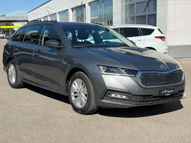 SKODA Octavia Combi 2.0 TDI DSG Ambition 4x4