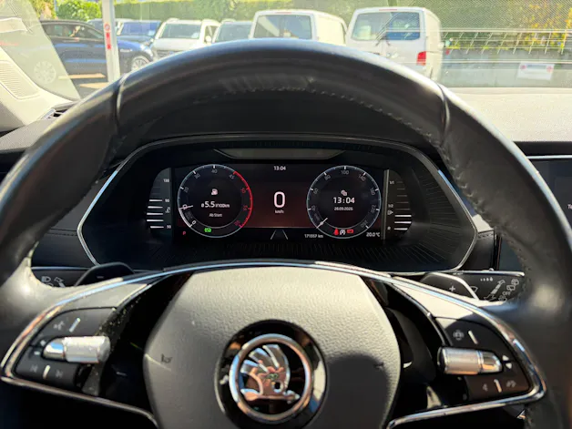 SKODA Octavia Combi 2.0 TDI DSG Ambition 4x4