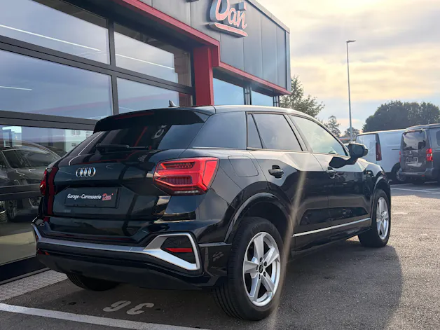 AUDI Q2 35 TFSI S line S-tronic