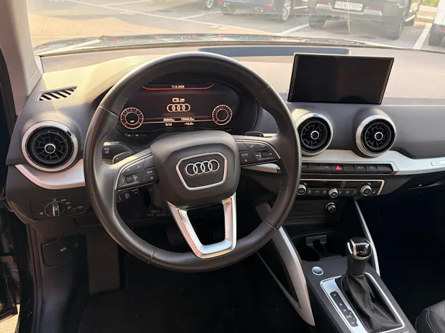 AUDI Q2 35 TFSI S line S-tronic