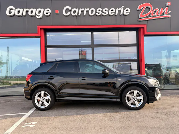 AUDI Q2 35 TFSI S line S-tronic