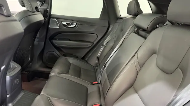 VOLVO XC60 2.0 T6 TE R-Design eAWD