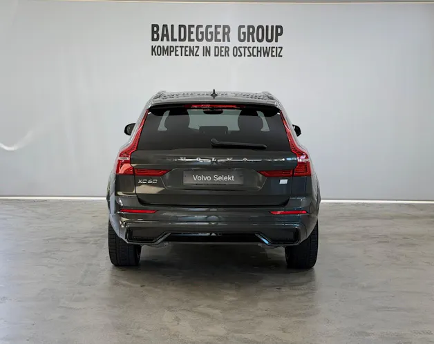 VOLVO XC60 2.0 T6 TE R-Design eAWD