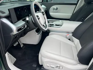 HYUNDAI Ioniq 9 110kWh Vertex Caligraphy 4WD