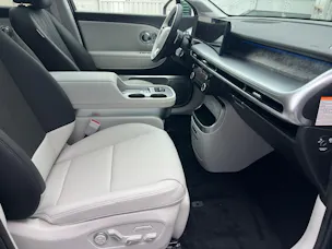 HYUNDAI Ioniq 9 110kWh Vertex Caligraphy 4WD