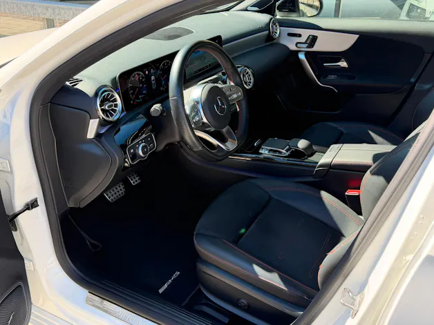 MERCEDES-BENZ A 250 4Matic AMG Line 4Matic 7G-DCT