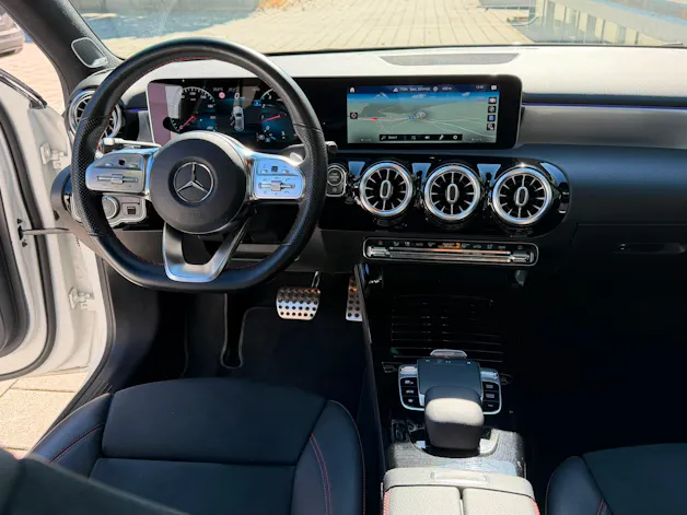 MERCEDES-BENZ A 250 4Matic AMG Line 4Matic 7G-DCT