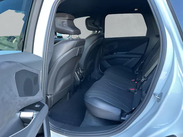 BMW iX3 50 xDrive M Sport