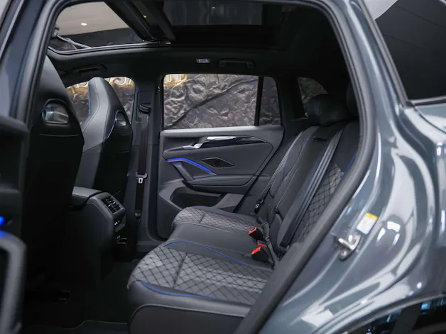 VW Tiguan 2.0 TDI SCR R-Line 4Motion DSG *Panorama*Massage*Lenkradheizung*360° Kamera*AHK*