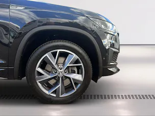 SKODA Kodiaq 2.0 TDI CR SportLine 4x4 DSG