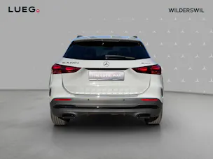 MERCEDES-BENZ GLA 220d 4Matic 8G-DCT
