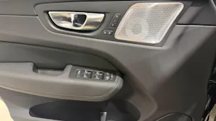 VOLVO XC60 2.0 T8 TE Ultra Bright eA