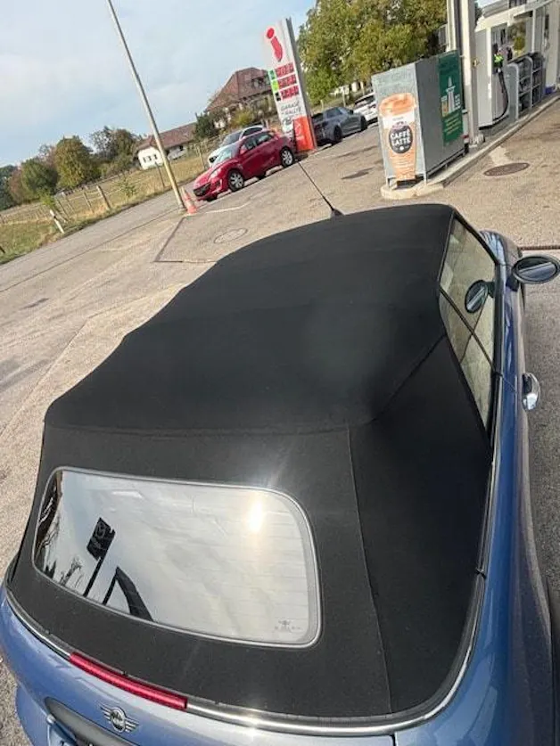 MINI One Cabriolet