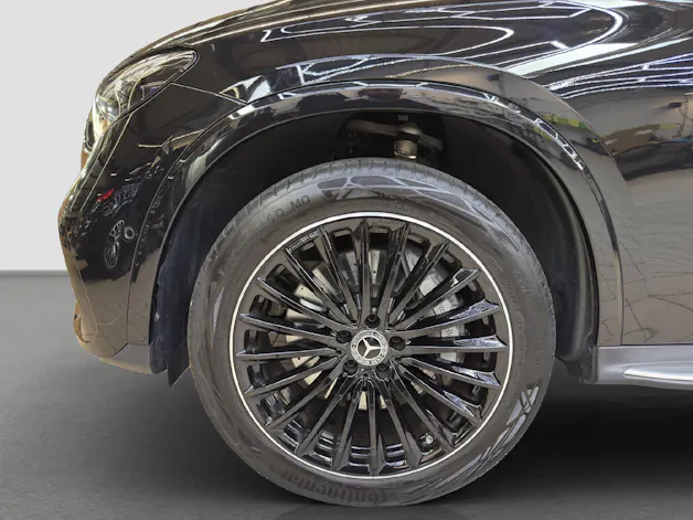 MERCEDES-BENZ GLC 200 AMG Line 4MATIC