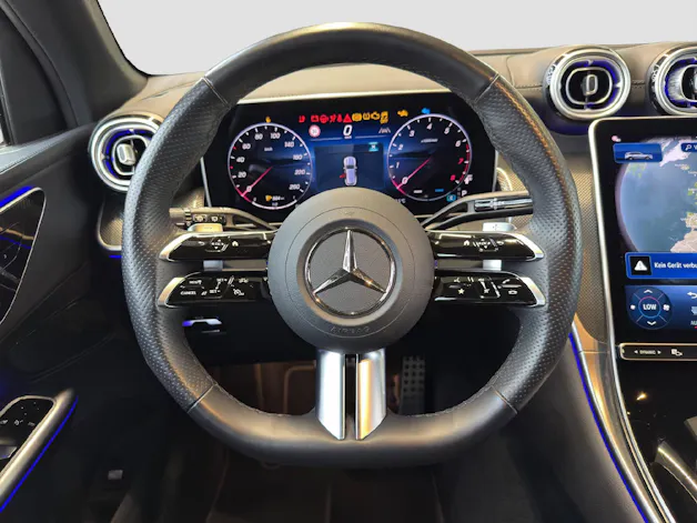 MERCEDES-BENZ GLC 200 AMG Line 4MATIC