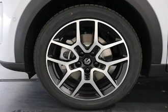 https://vehicle.imgix.net/4497329/30525a84-9b0a-47b5-8761-94f56efae7d2.JPG