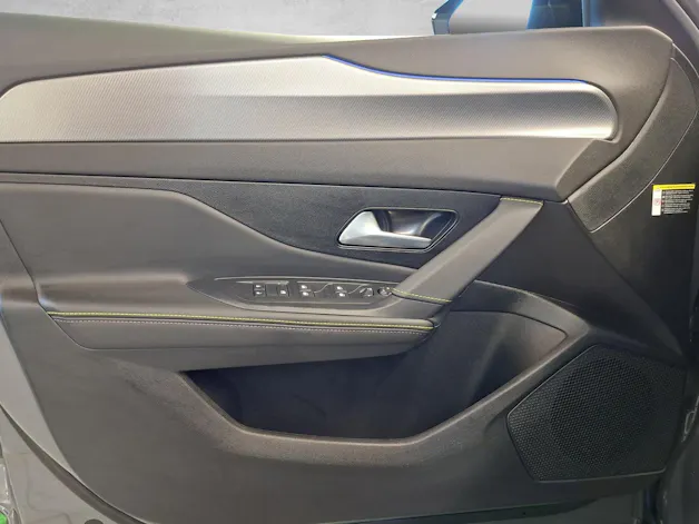PEUGEOT 408 1.6 PHEV 225 GT Exclusive