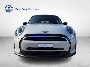 https://vehicle.imgix.net/4497396/4f88ecff-6fc9-4fd9-9456-749a262be386.jpg
