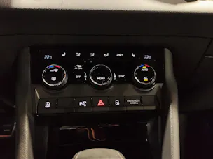 SKODA Karoq 2.0 TSI SportLine DSG 4x4