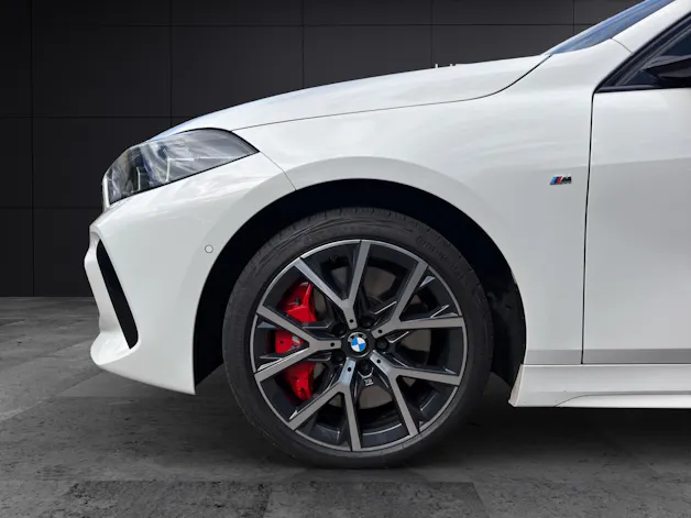 BMW 1er Reihe F40 118i