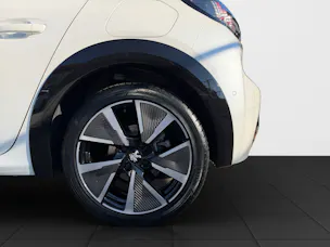 PEUGEOT 208 e-GT Pack