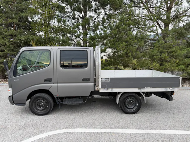 Toyota Dyna 100 DKab.-Ch. SWB 3.0 D-4D