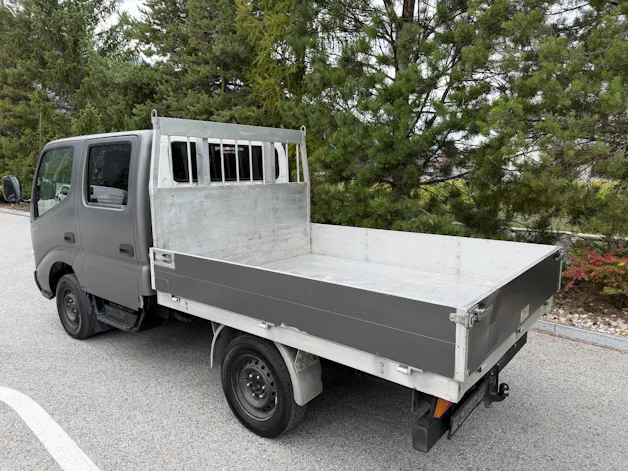Toyota Dyna 100 DKab.-Ch. SWB 3.0 D-4D