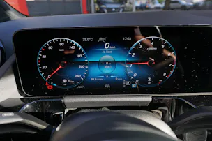 MERCEDES-BENZ GLA-Klasse H247 GLA 250 AMG Line 4matic